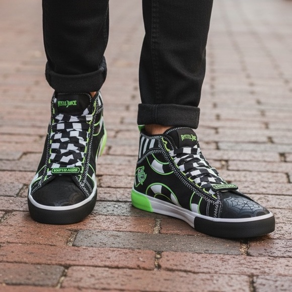 🐍Beetlejuice High-Top Sneakers Black Green Men’s Lace-Up Shoes Size 11